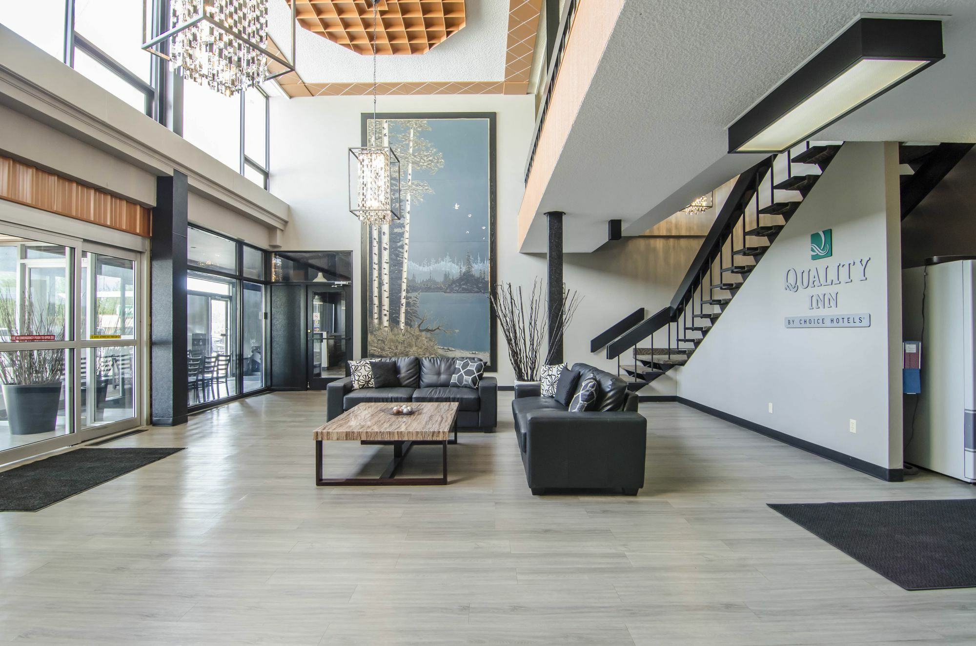 Ramada By Wyndham Whitecourt Ξενοδοχείο Εξωτερικό φωτογραφία